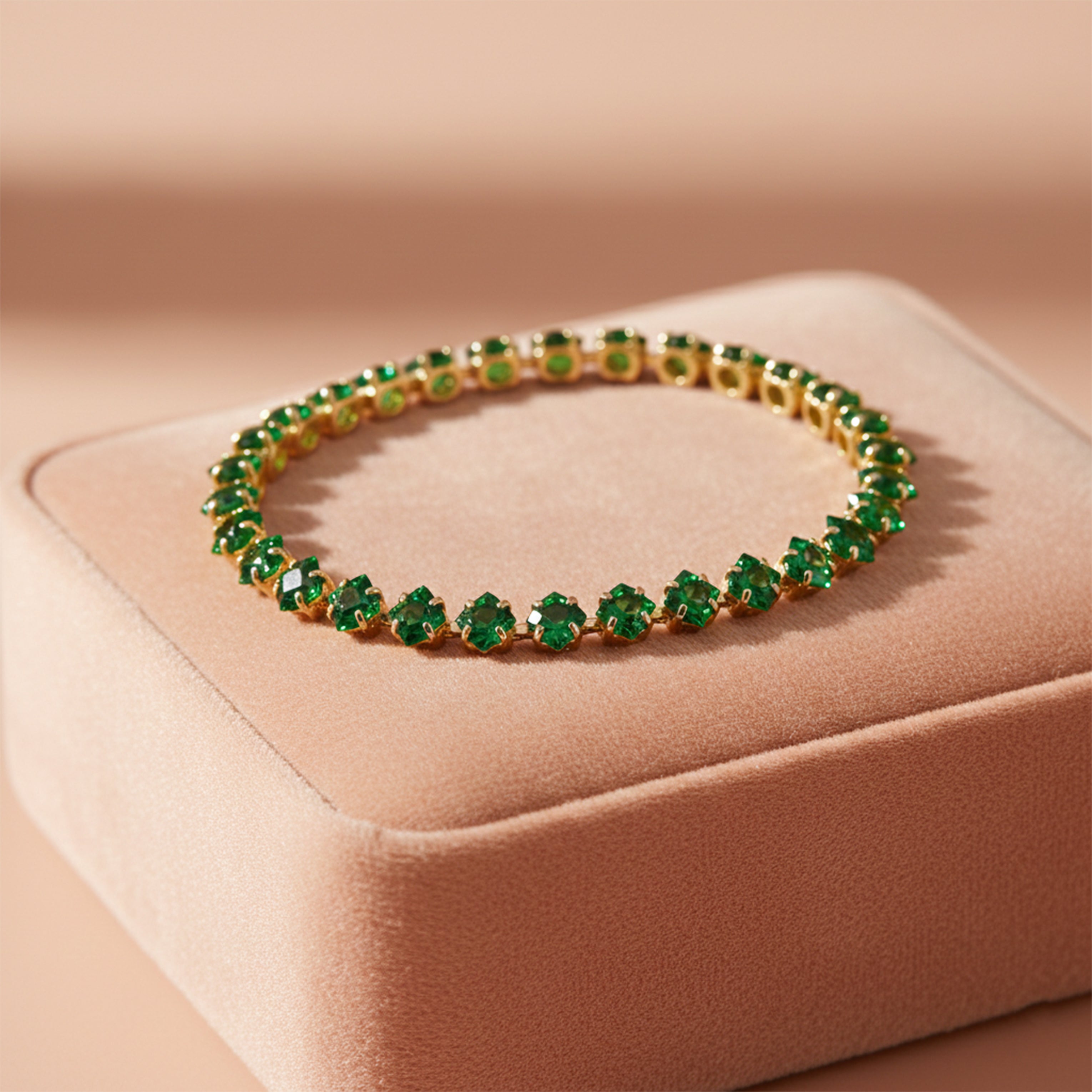 Veloura Emerald Glow Bracelet