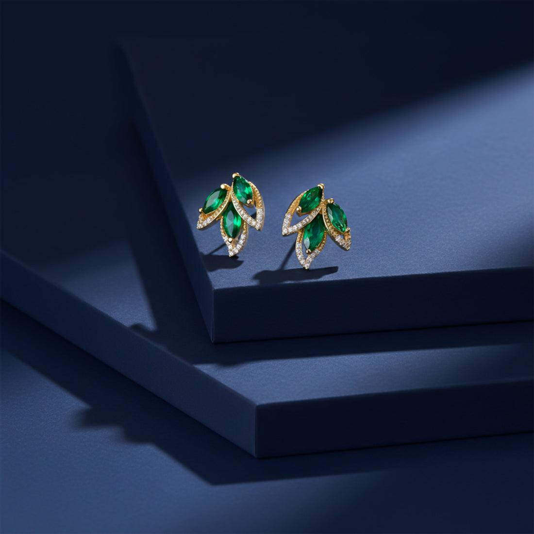 Luxury Emerald Leaf Drop Earrings