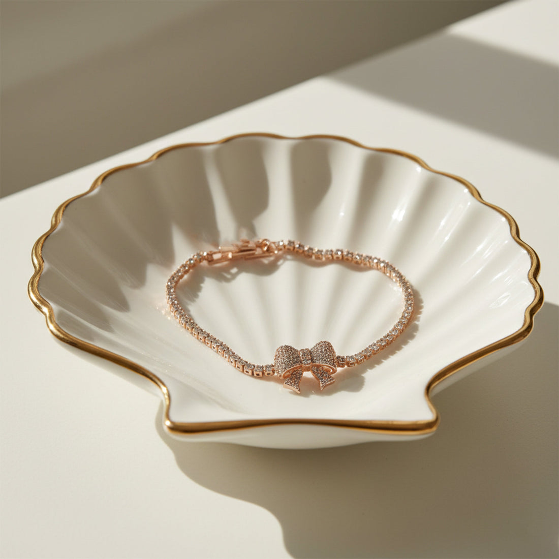 Royal Ribbon Diamond Bracelet