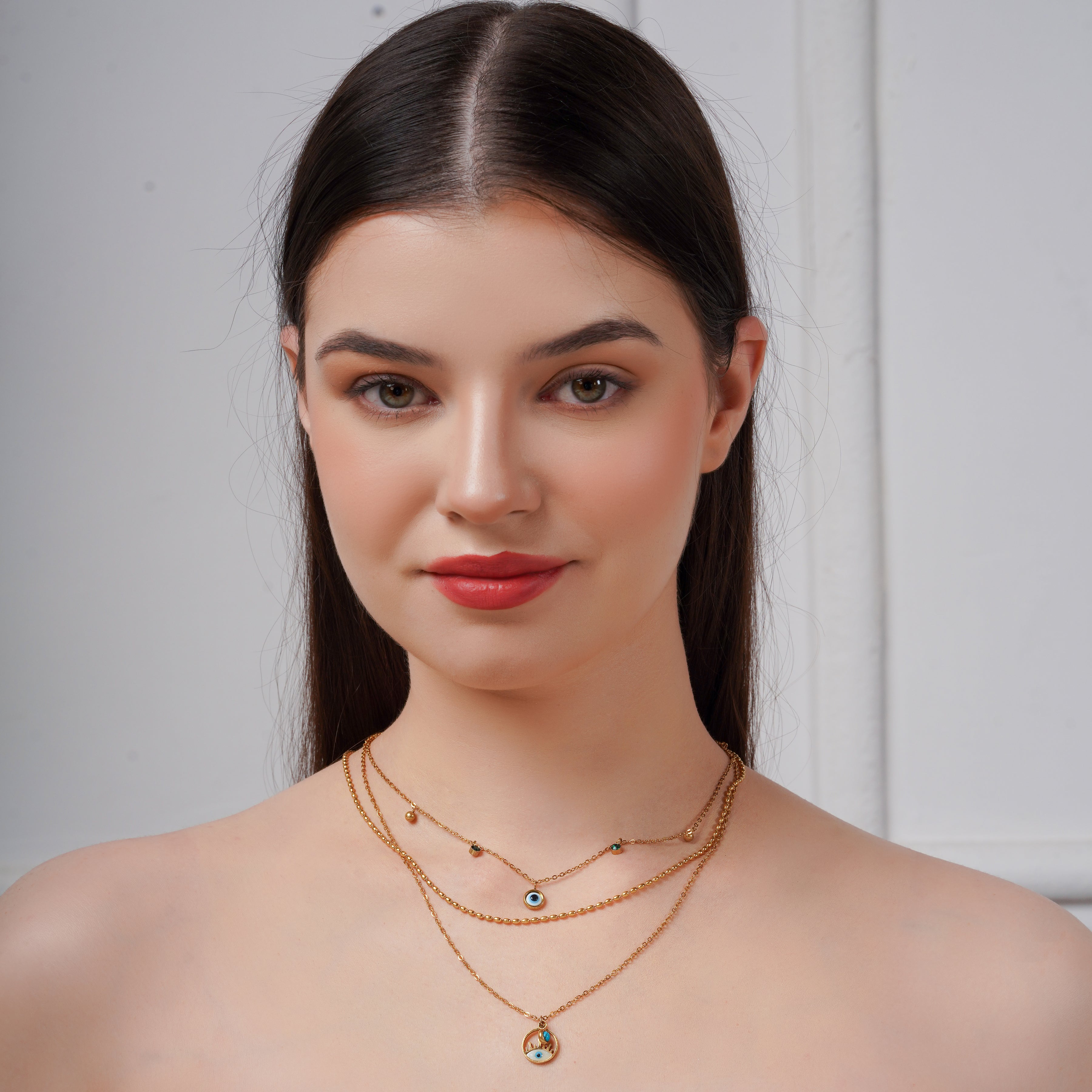 Trinity Aura Necklace