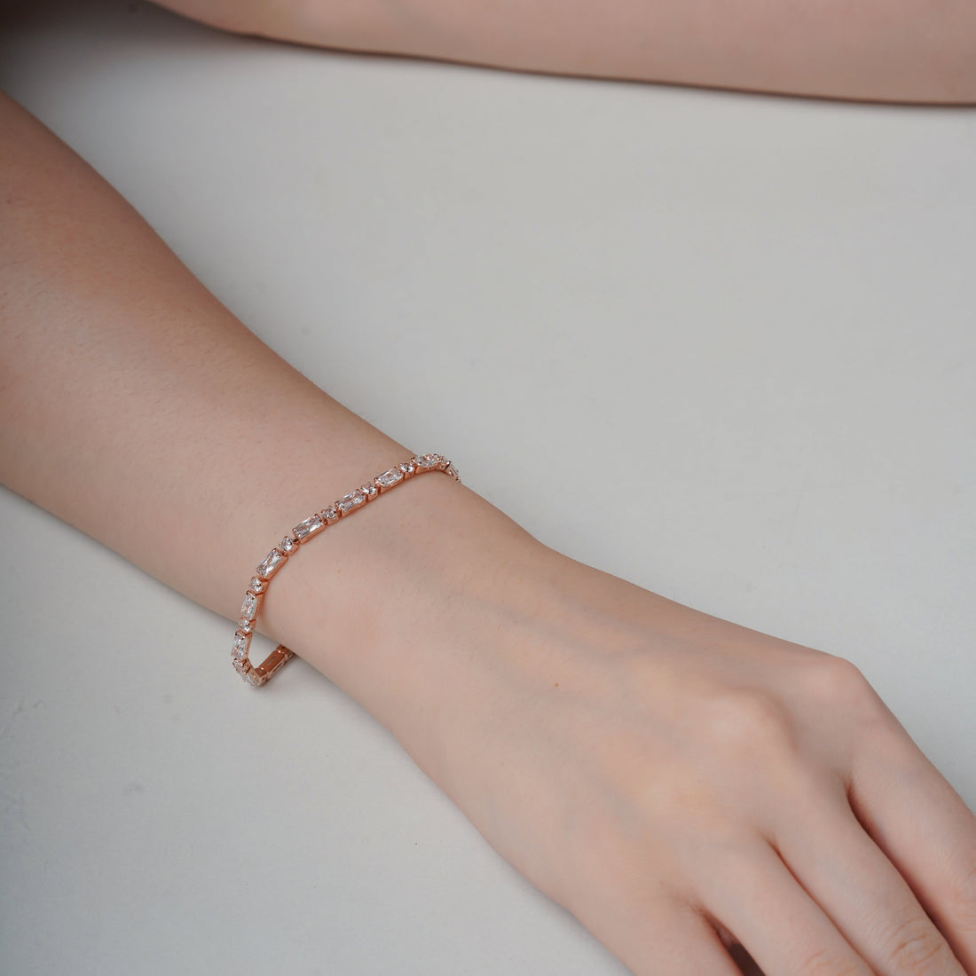 DazzleLink Rose Gold Bracelet