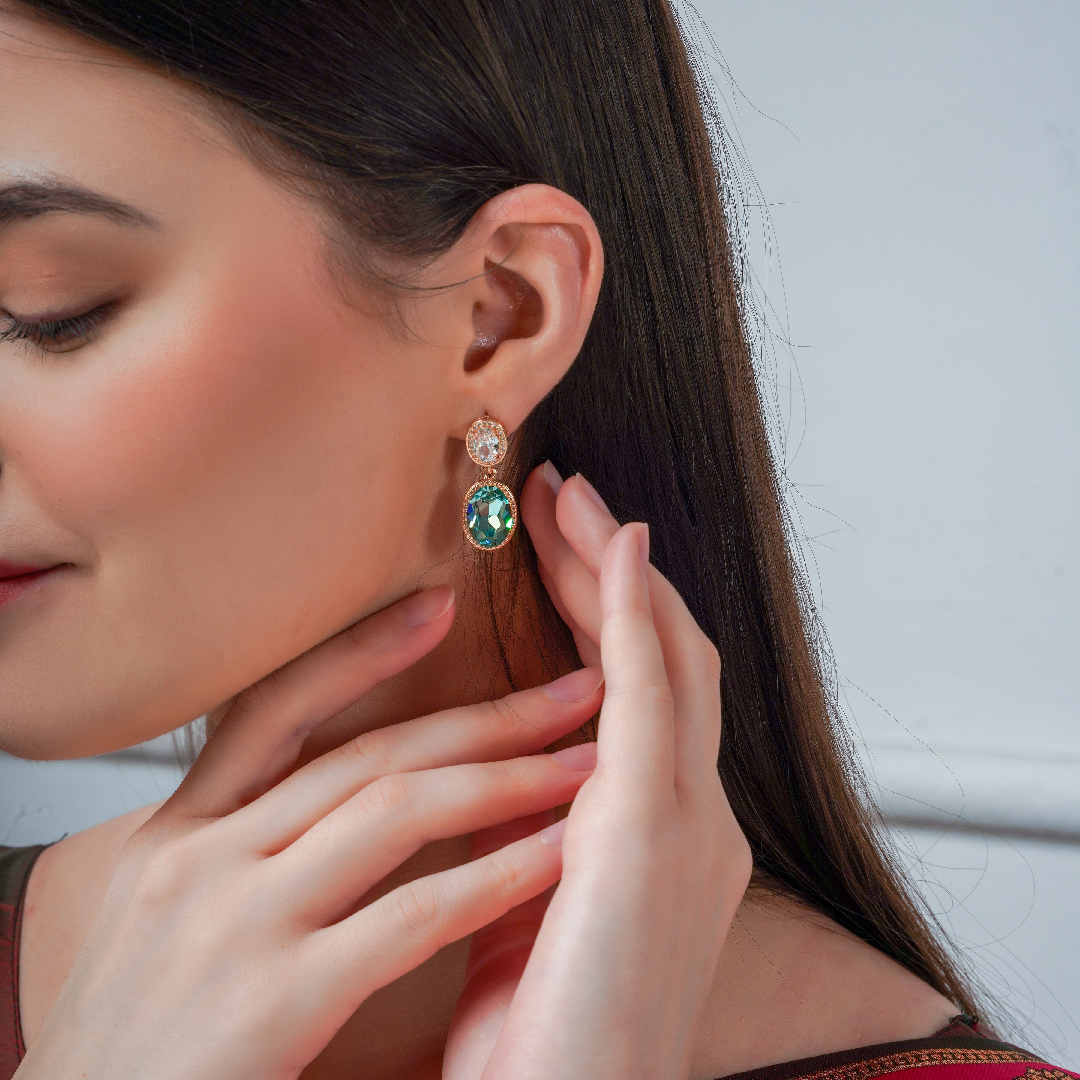Veloura Emerald Glow Drop Earrings