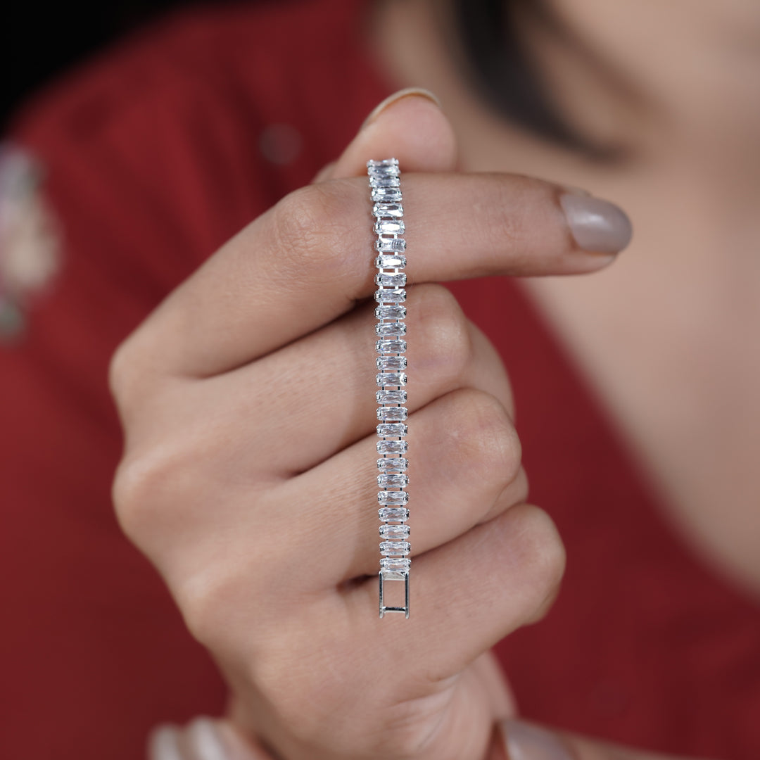 Glaciera Elite Baguette Bracelet