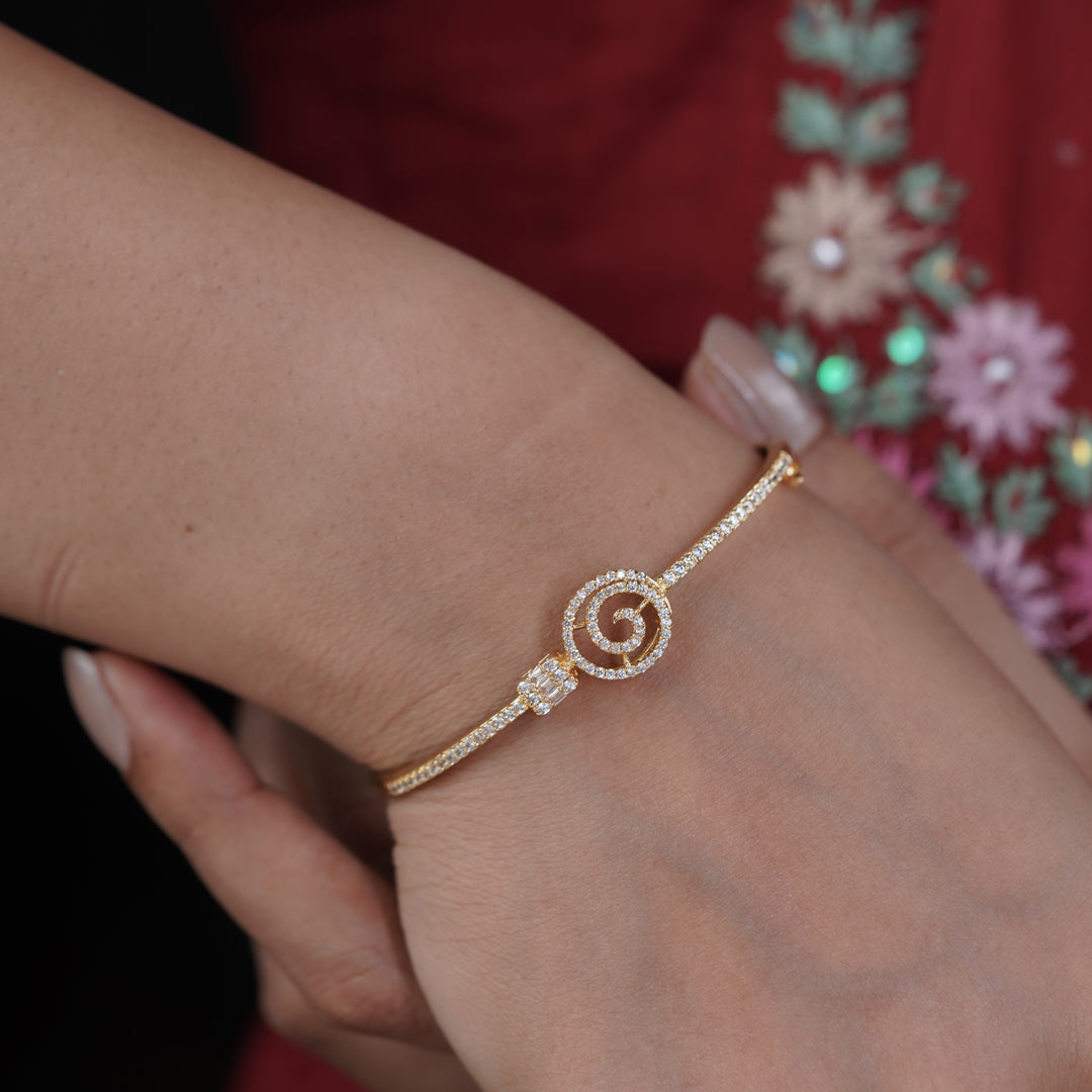 Royal Swirl Diamond Kada