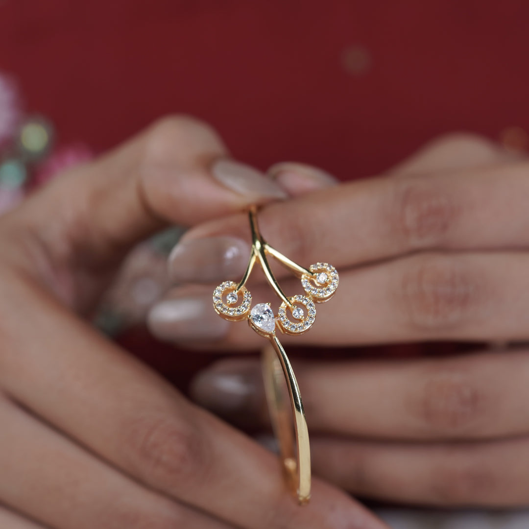 Trinity Diamond Gold Kada