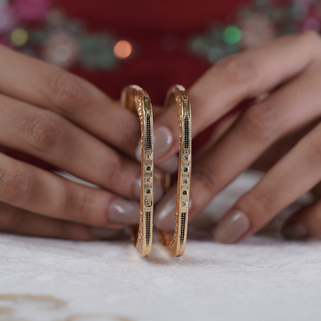 Riivaaz Squre Bangles