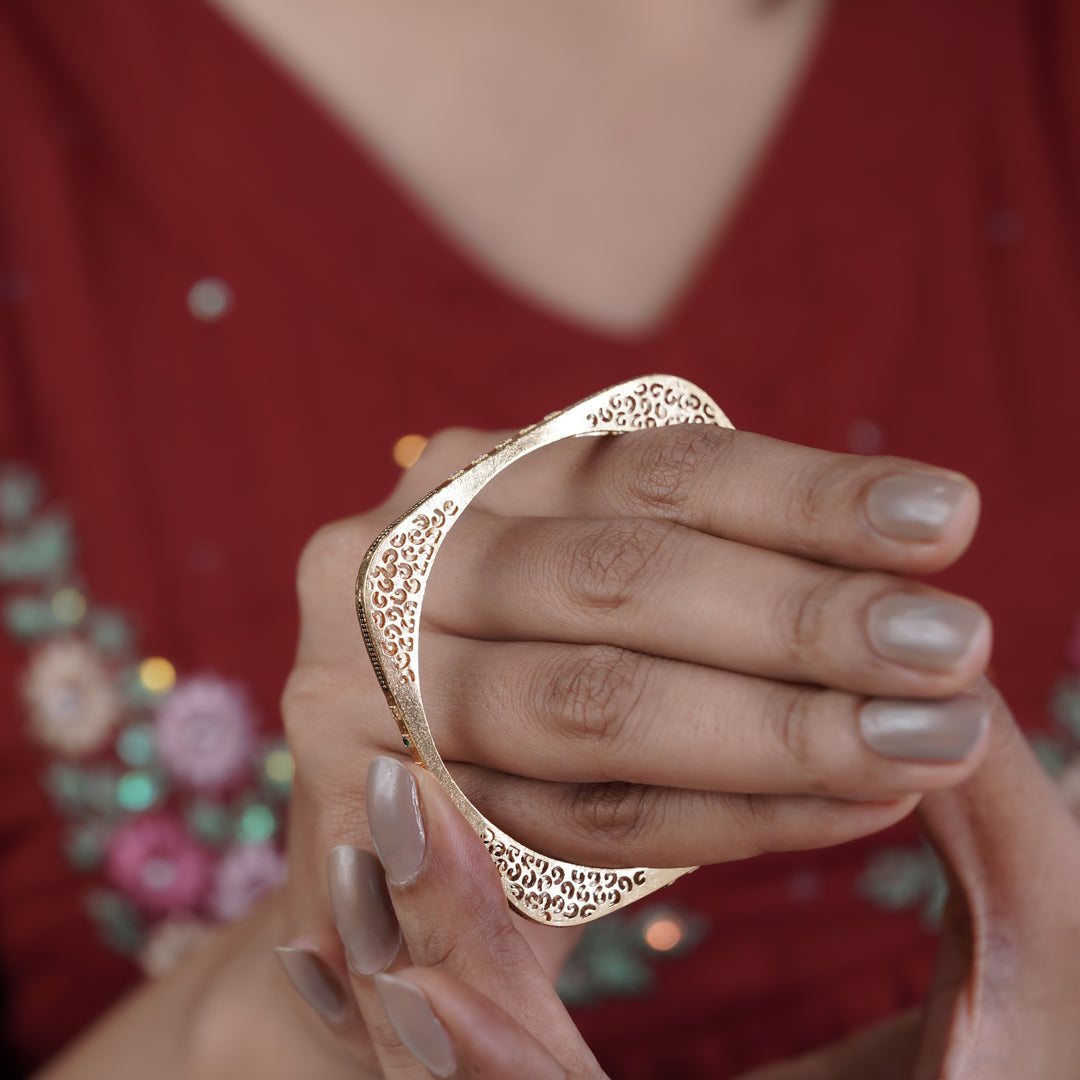 Riivaaz Squre Bangles