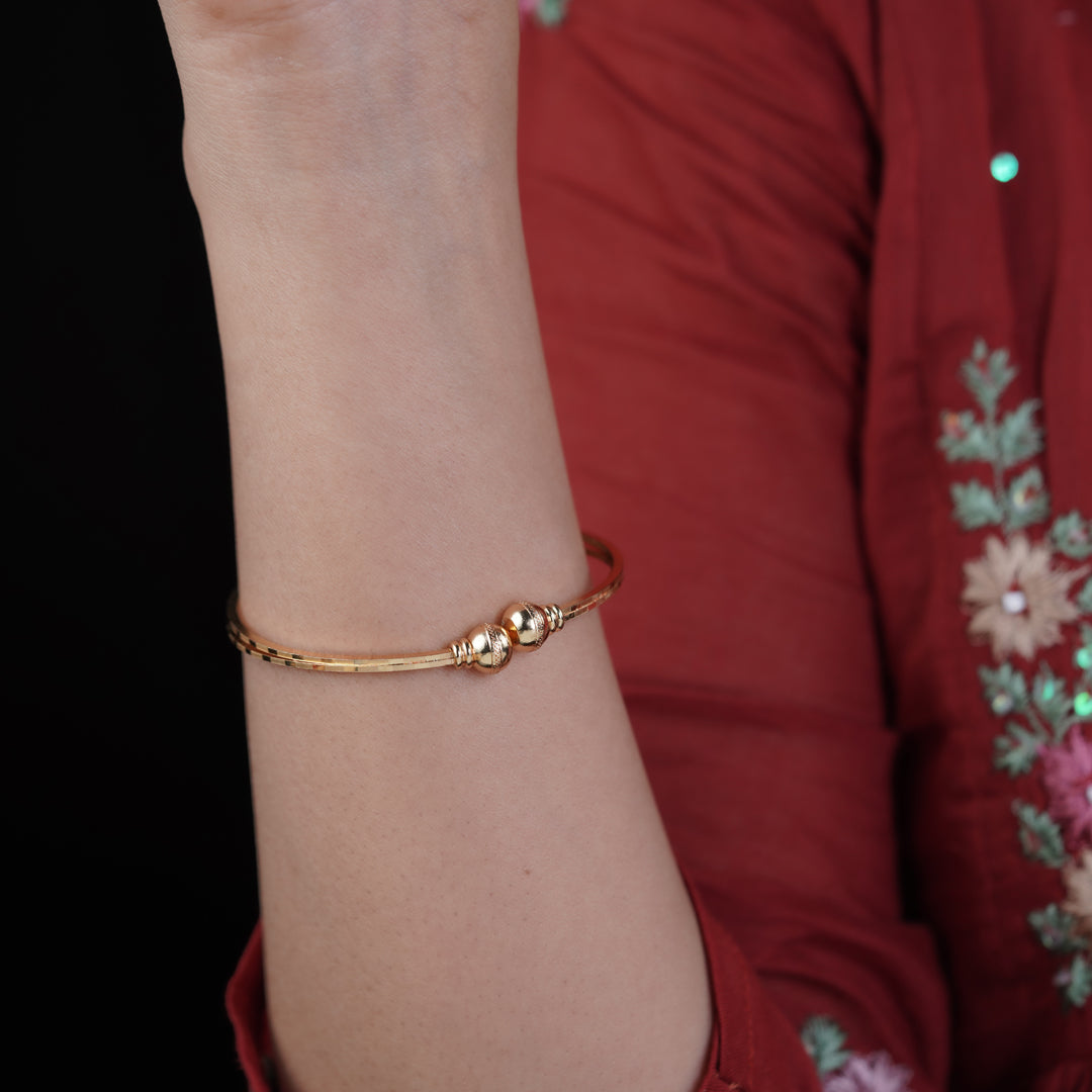 Rati Free Size Heart Bangles