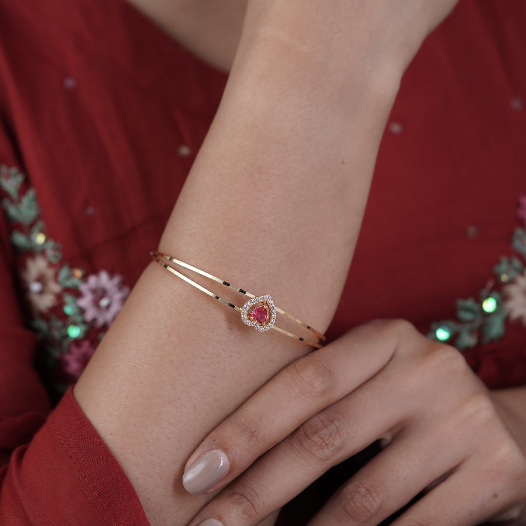 Rati Free Size Heart Bangles