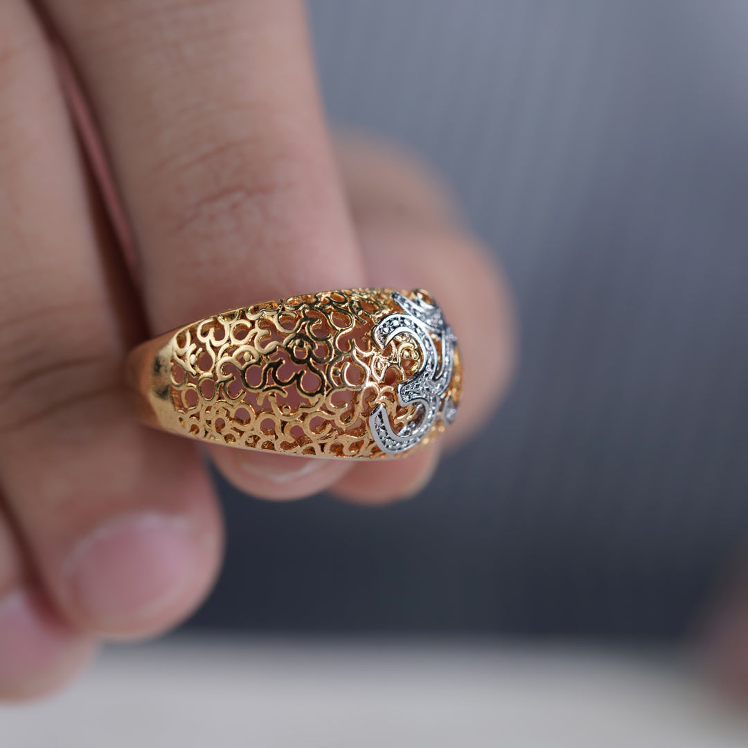 Divine Om Gold Ring