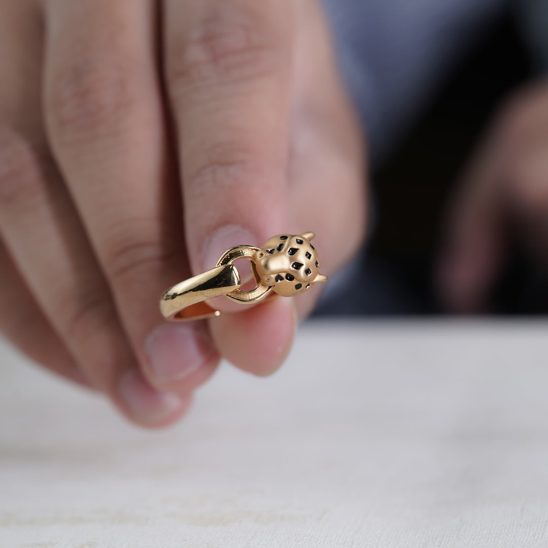 Golden Panther Link Ring