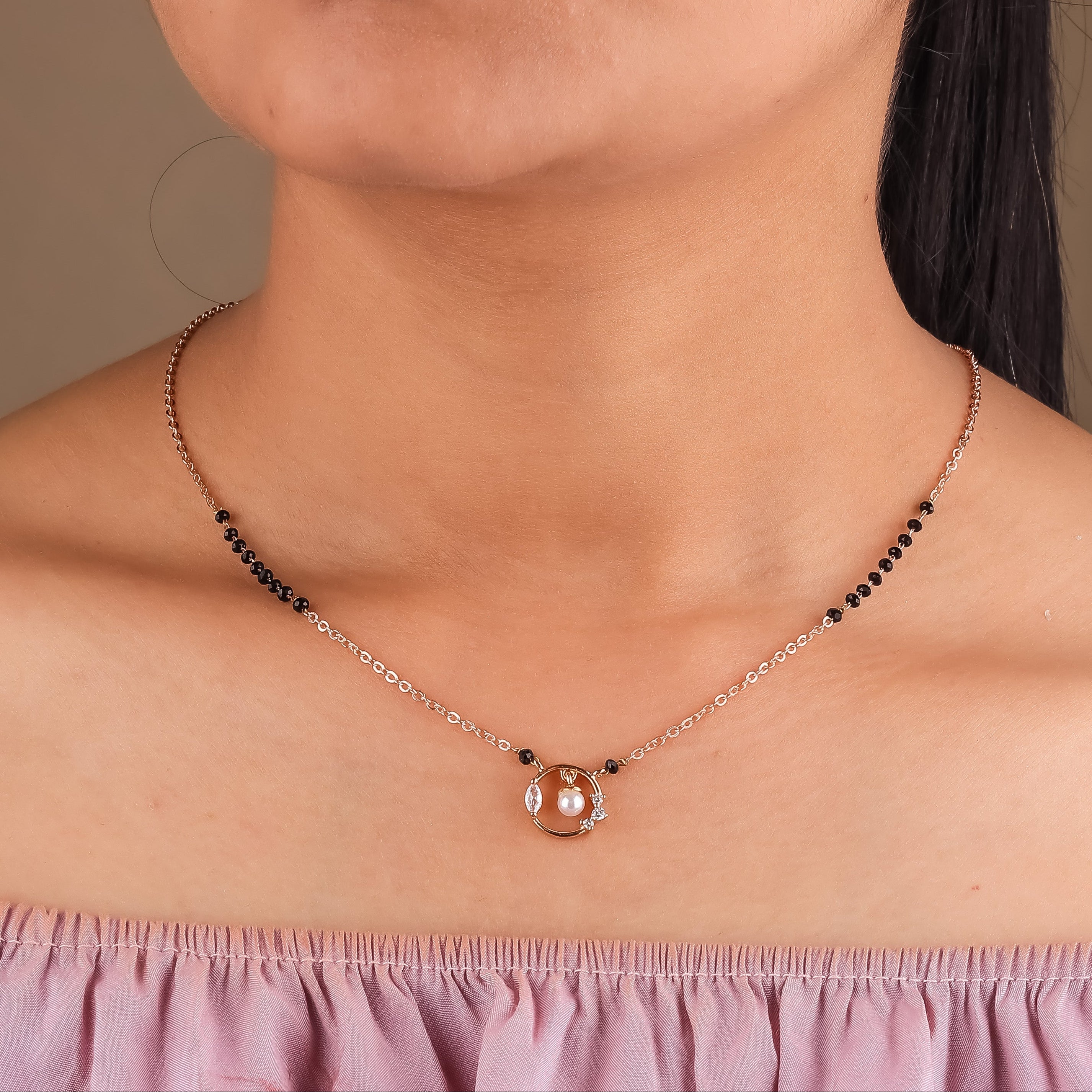 Diyela Pearl Mangalsutra
