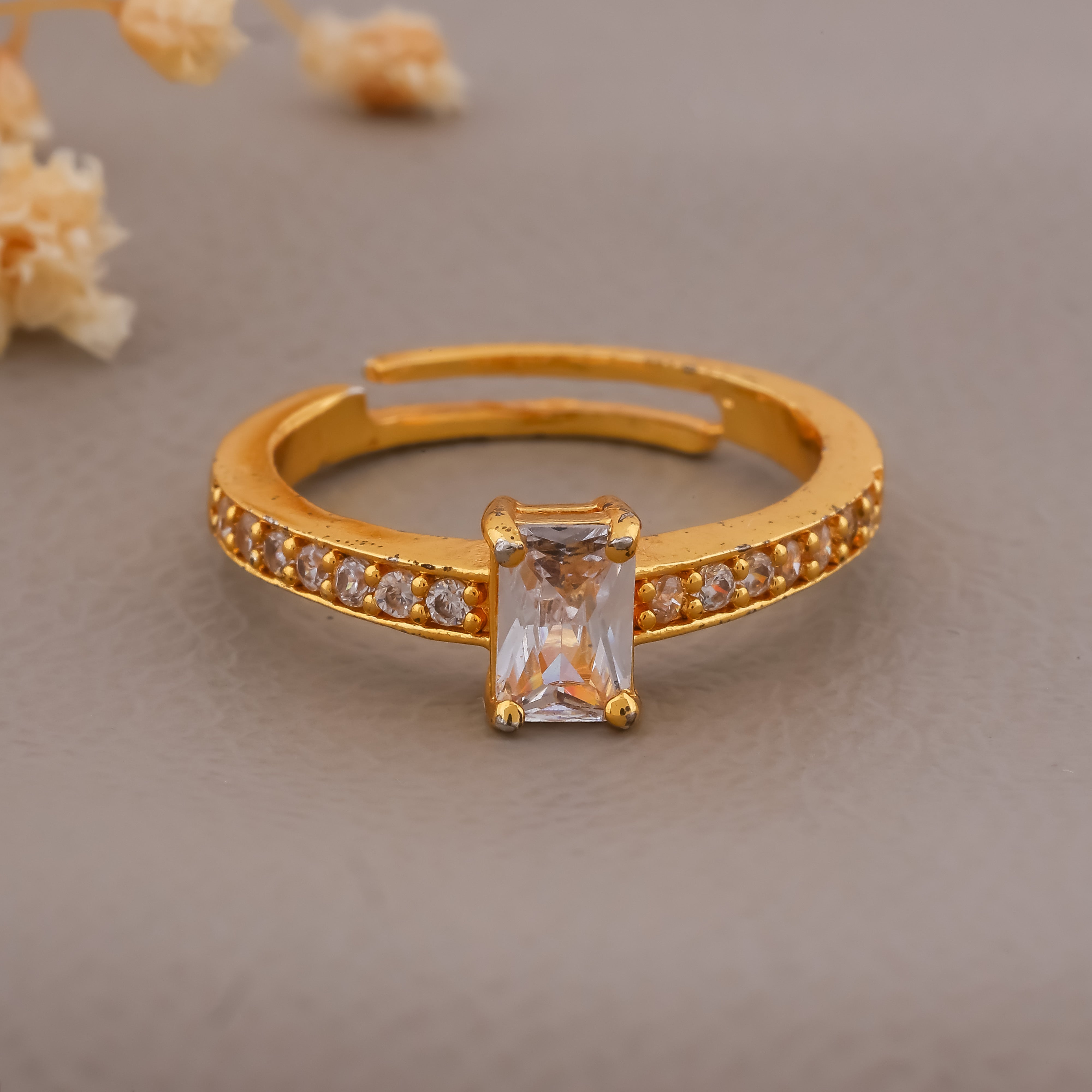 Leena Spark Rings