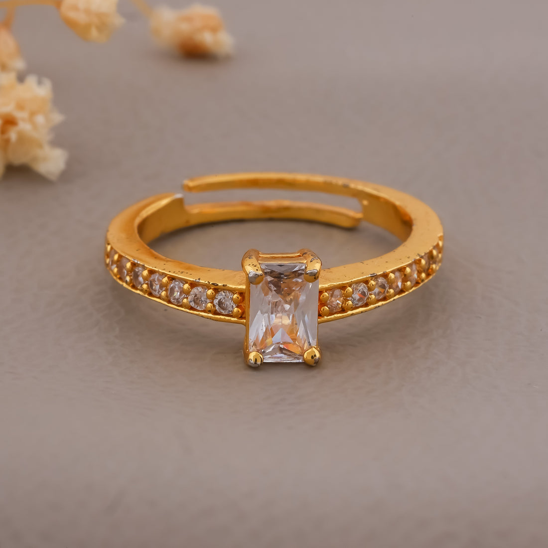 Leena Spark Rings