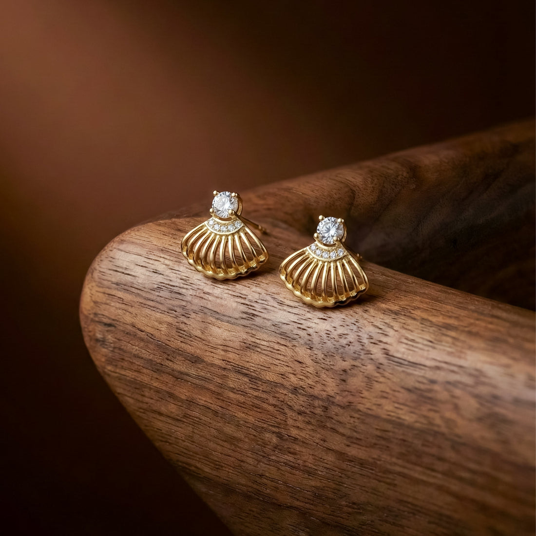 Shell Crystal Gold Stud Earrings