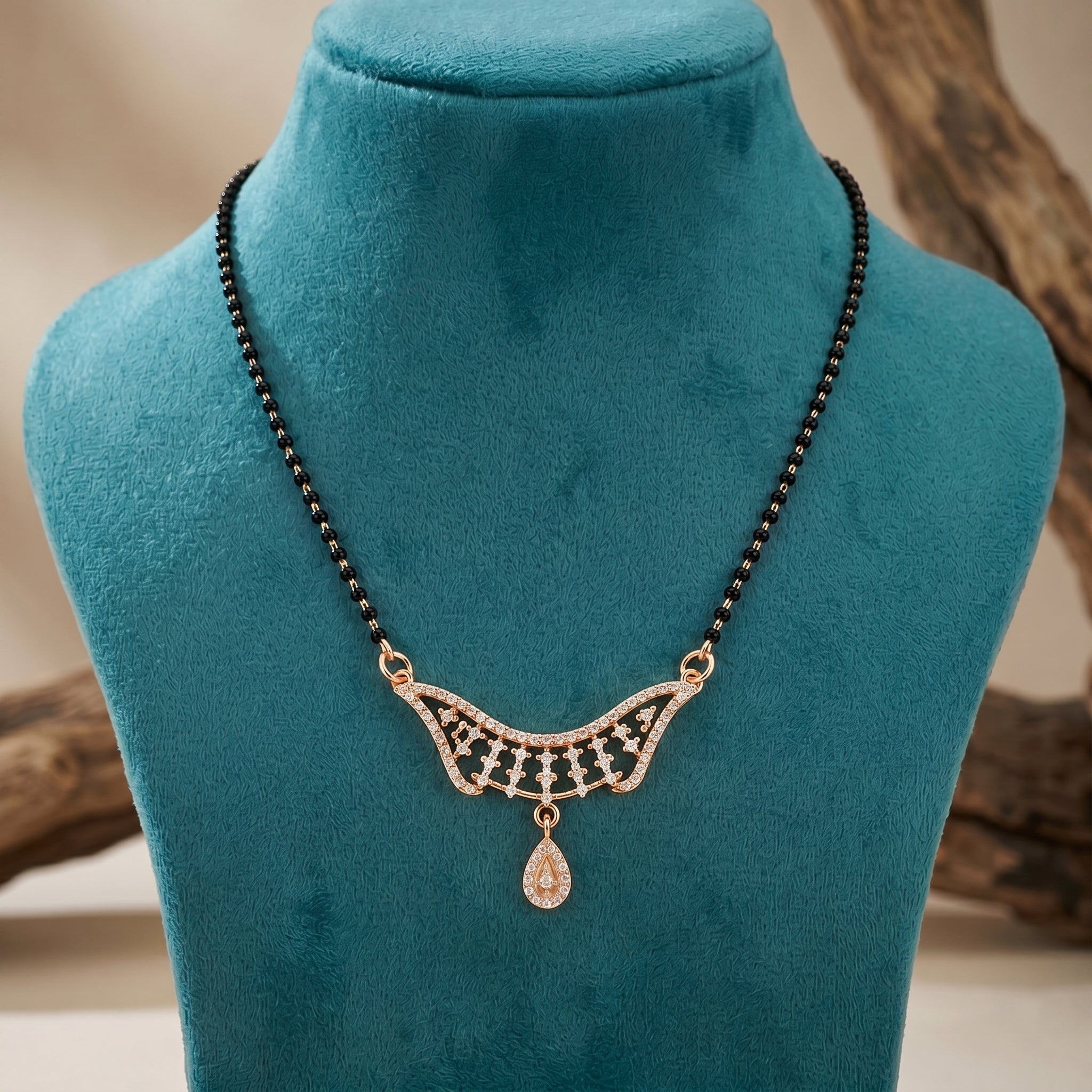 Rajshobha Mangalsutra