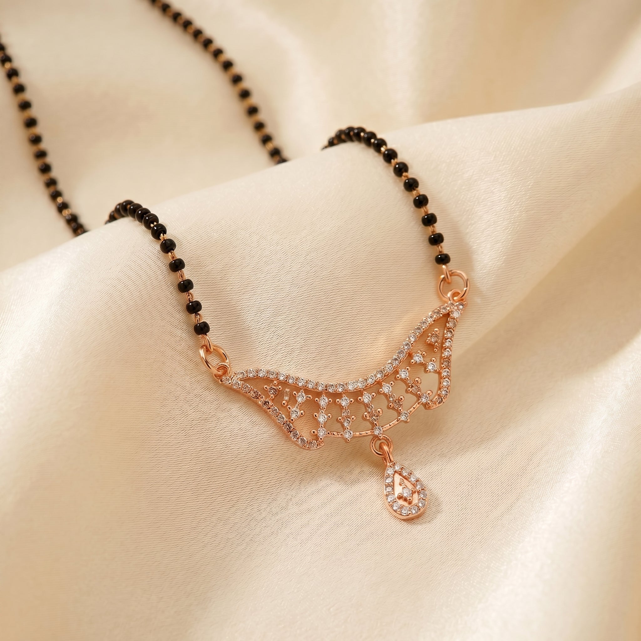 Rajshobha Mangalsutra